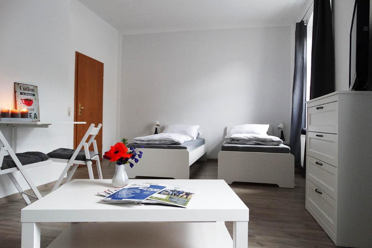 Ferienwohnung In Zwickau Exteriör bild
