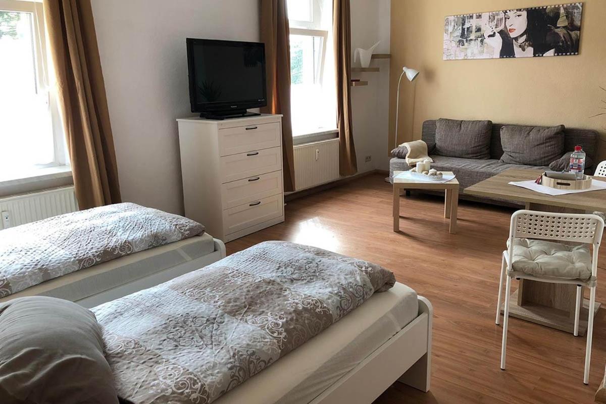 Ferienwohnung In Zwickau Exteriör bild